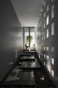 Gallery of Natural breeze & lighting symphony / MW archstudio  - 5