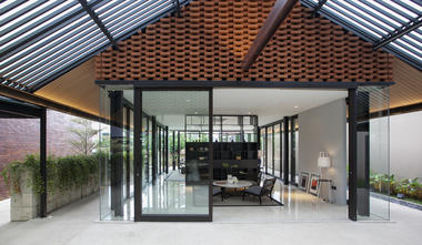 Roemah Kampoeng / Paulus Setyabudi Architects