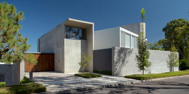 SAN House / Juan Ignacio Castiello Arquitectos