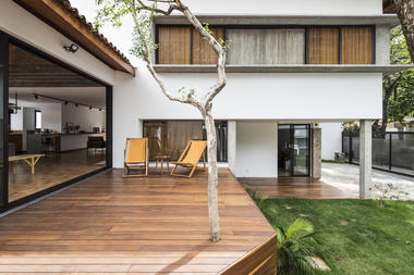 Galeria de Casa Beiral / Zoom Urbanismo Arquitetura e Design  - 1