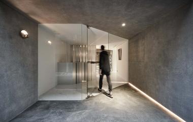 Gallery of Cutting Space / zohome  - 2