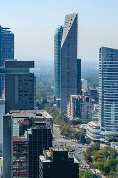 Galería de Torre Reforma / LBR + A  - 19
