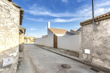 JI House / Sergio Sebastián arquitecto