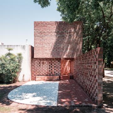 El peso del vacío / Miguel Ortego