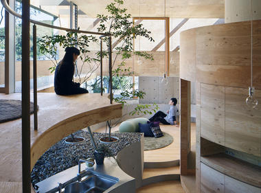 Galería de 11 Casas con los mejores espacios de doble altura  - 1