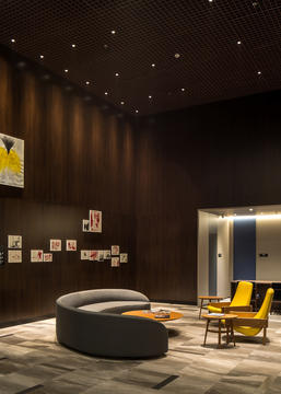 Gallery of Wyndham Garden Hotel  / N2B Arquitetura  - 10