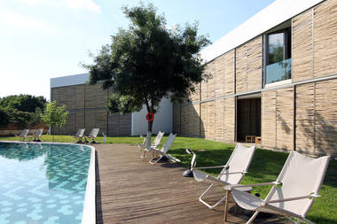 EcoSuites / Alex A. Tsolakis Architecture