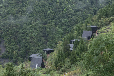 Gallery of Woodhouse Hotel / ZJJZ  - 2