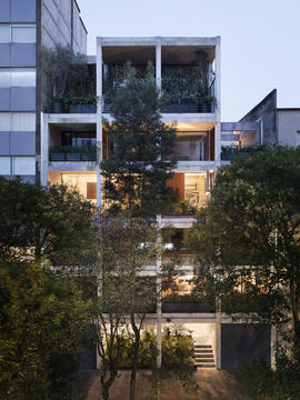 Galería de Edificio IT / Ambrosi I Etchegaray  - 14