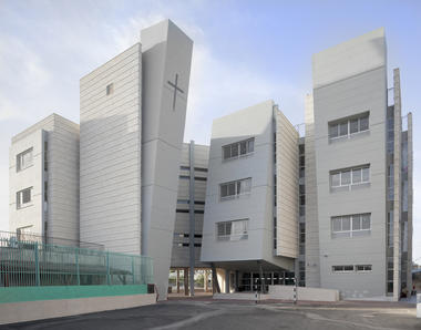 Galeria de Escola Ortodoxa em Remle / Dan and Hila Israelevitz Architects  - 9