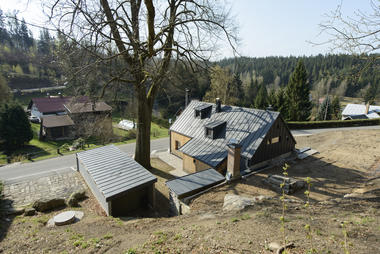 Gallery of House J1 / CUBE.A  - 6