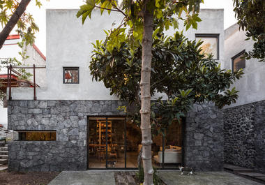 La Pancha House / TALLER DEA