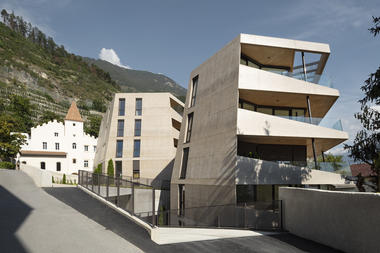 Gallery of Schlossgarten Residential Complex / Marx/Ladurner Architekten  - 1