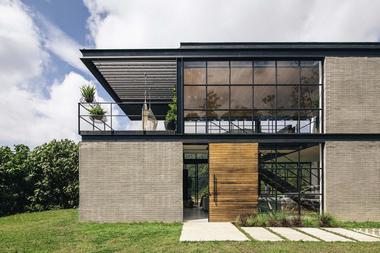 Casa Candelaria / Llano Arquitectos