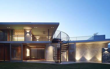 Gallery of V House / Shaun Lockyer Architects  - 7