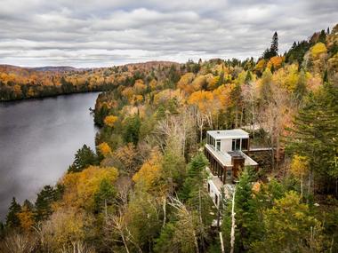 Gallery of House Dans l'Escarpement / YH2 Architecture  - 4