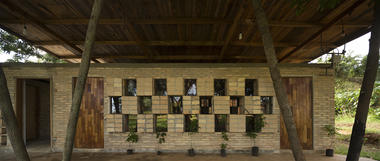 Galería de Centro Comunitario Cerro Cora / OCA  - 2