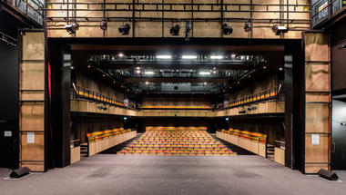 Gallery of Peter Hall Performing Arts Centre / Haworth Tompkins  - 8