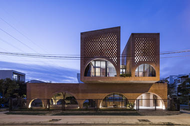 Gallery of Cuckoo House / Tropical Space  - 25