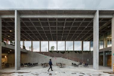 Gallery of Commercial School Aguascalientes / Centro de Colaboración Arquitectónica + Rodrigo Valenzuela Jerez + Camilo Moreno  - 7