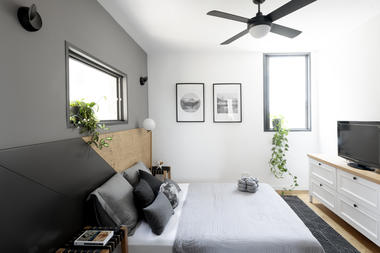 Gallery of Modern Urban Apartment in Tel Aviv / Studio Perri Interior Design  - 2