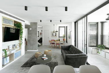 Gallery of Modern Urban Apartment in Tel Aviv / Studio Perri Interior Design  - 5