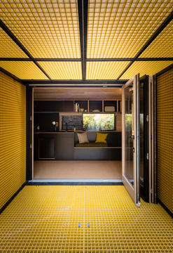 Gallery of Tiny Home / Maddison Architects  - 3
