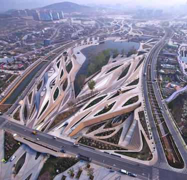Gallery of 100 Public Spaces: From a Tiny Square to an Urban Park  - 112