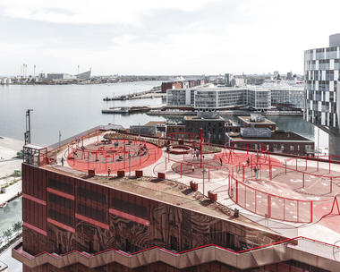Gallery of 100 Public Spaces: From a Tiny Square to an Urban Park  - 12
