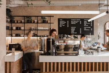 Gallery of Daily Coffeehouse / Sivak&Partners  - 2