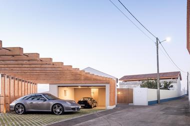 Galeria de Casa Óbidos / FCC Arquitectura  - 38