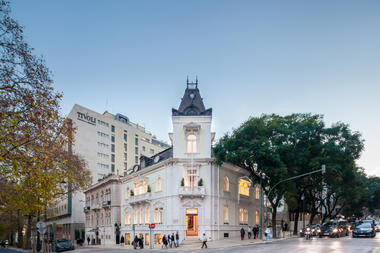 Casa Apalaçada / Contacto Atlântico