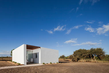Gallery of Pe no Monte - Rural Tourism / [i]da arquitectos  - 9