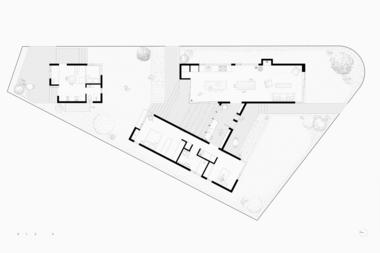 Gallery of Three Piece House / TRIAS  - 38