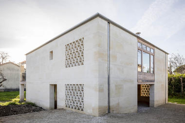 Casa Maison Individuelle / Perraudin Architectes