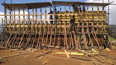 Galería de Renzo Piano diseña un hospital de emergencia con muros de tierra apisonada en Uganda  - 16