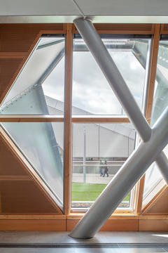 Galería de Universidad de Coventry, Facultad de Ingeniería y Computación / Arup Associates  - 12
