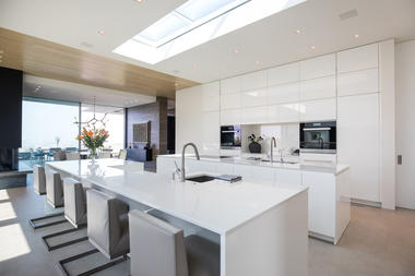 Gallery of Carla Ridge / Whipple Russell Architects  - 43