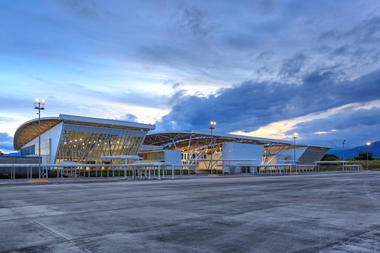 Aeropuerto Perales de Ibagué / David Delgado Arquitectos