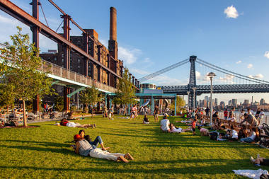 Domino Park / James Corner Field Operations