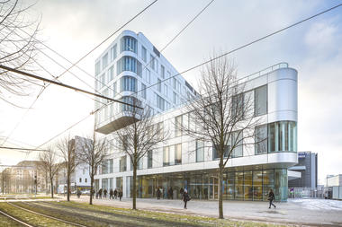 法国国家土地研究中心 / AZC Architectes + Michel Spitz