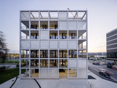 Galería de Sede Corporativa de C&P / INNOCAD  - 1