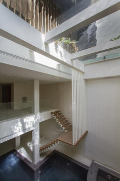 Gallery of Indoor Pools: Bringing the Tranquility of Water to Interiors  - 12