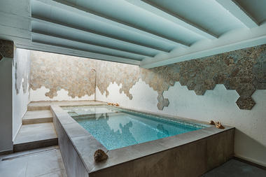 Gallery of Indoor Pools: Bringing the Tranquility of Water to Interiors  - 16