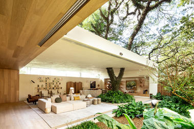 Casa da Árvore / Suite Arquitetos