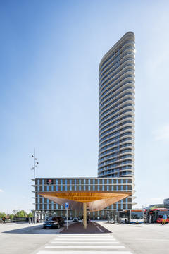 Amstel 塔 / Powerhouse Company