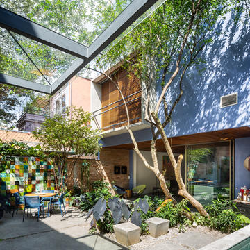 Casa Carumbé / Gil Mello Arquitetura