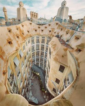 Gallery of 23 Amazing Places in Barcelona's Best Architecture City Guide  - 2
