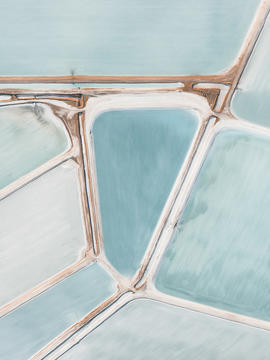 Galería de La belleza de los paisajes de sal marina vistos desde el cielo  - 4