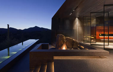 Galeria de Desert Courtyard House / Wendell Burnette Architects  - 10